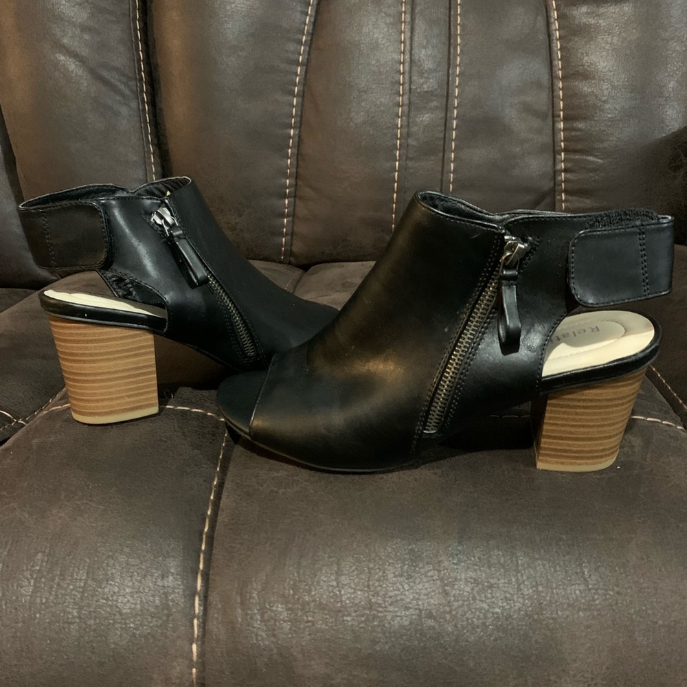 Relativity shoes